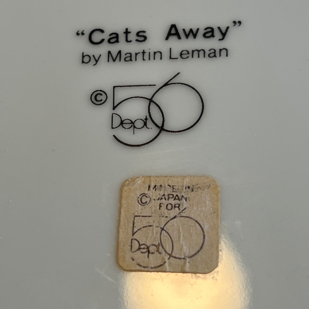 Dept 56 Cats Away Martin Leman Collector Plate Vintage Ginger Cat Beach Japan - Picture 3 of 4